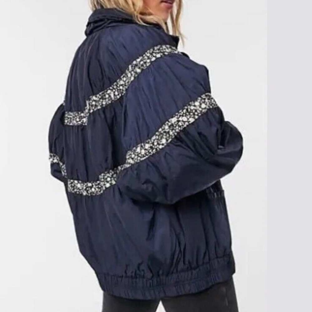 We the free large on my mind bomber jacket - Picture 3 of 8